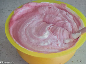 Photo de recette de mousse de fruits rouges de Kilomètre-0, blog de cuisine réalisée à partir de produits locaux et issus de circuits courts