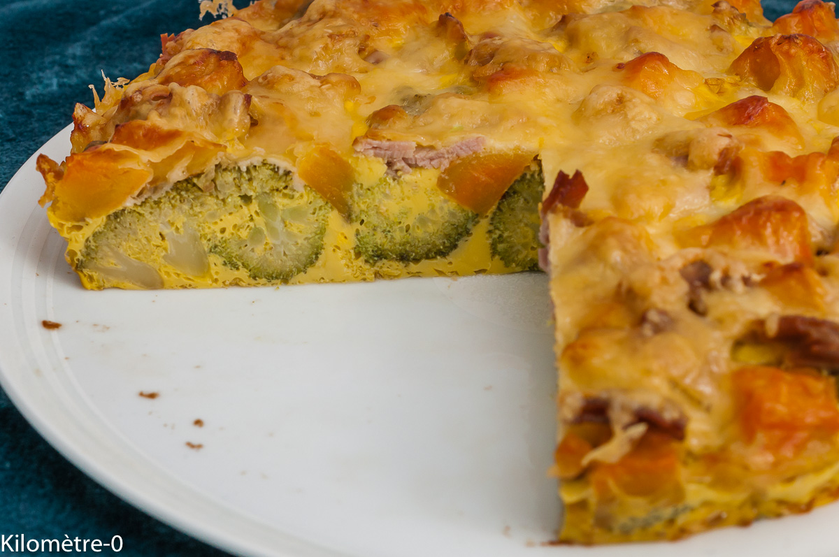 Photo de recette de clafoutis, salé, légumes, automne, hiver, brocolis, patates douces, facile, rapide, quiche sans pâte,  Kilomètre-0, blog de cuisine réalisée à partir de produits de saison et issus de circuits courts